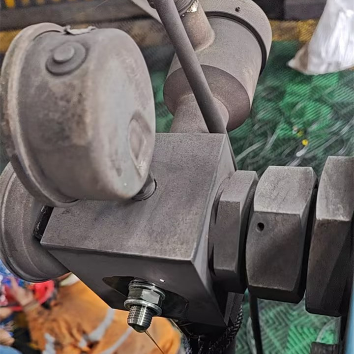 油液磨損及污染度監(jiān)測裝置