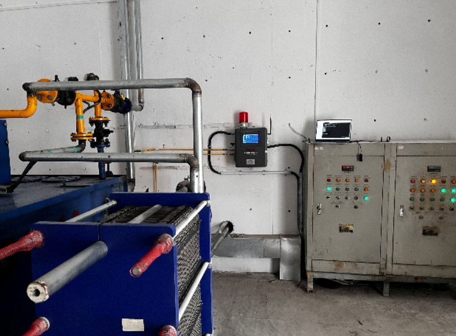 新疆中材回轉窯減速機稀油站在線監測系統應用案例 圖1