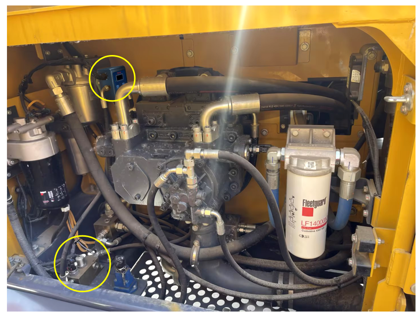 大型挖掘機(jī)油液在線監(jiān)測應(yīng)用案例：污染度與粘度4合1實時監(jiān)控助力設(shè)備降本增效