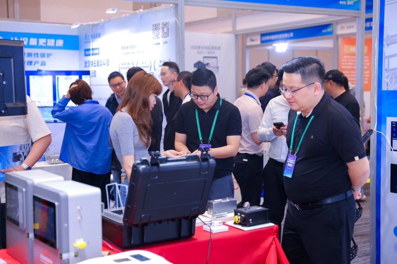 智能運維大會 智火柴分享工程機械潤滑健康管理傳感技術(shù)突破與應(yīng)用落地 圖2.jpg